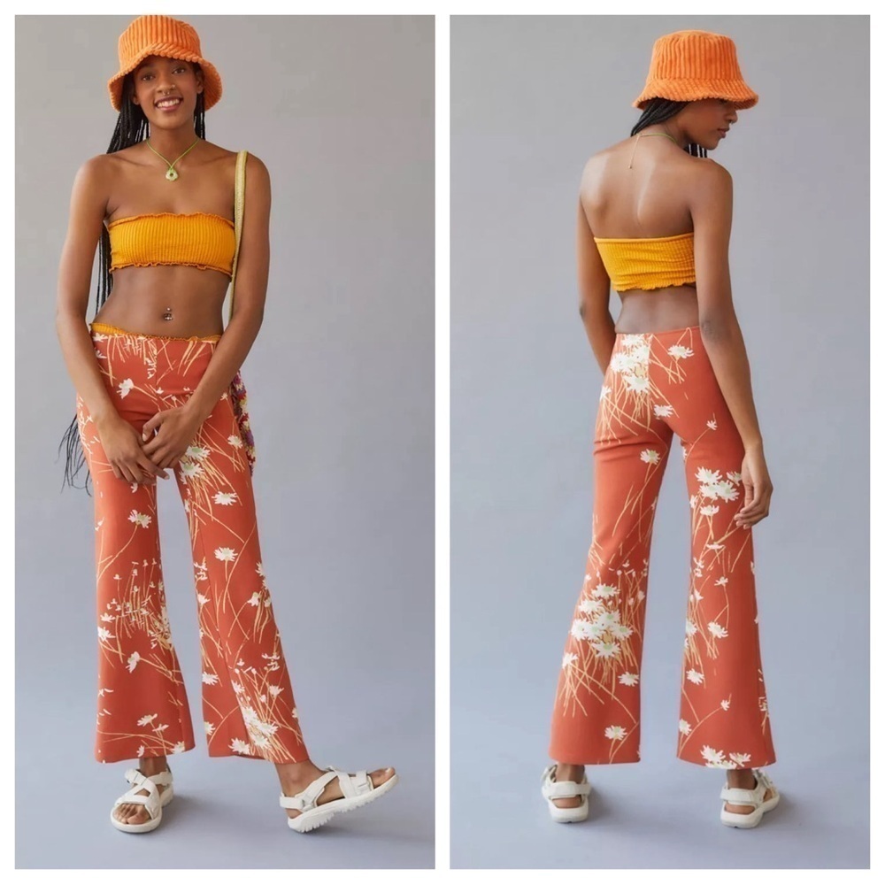 Urban Outfitters UO Dalila Low-Rise Flare Pant